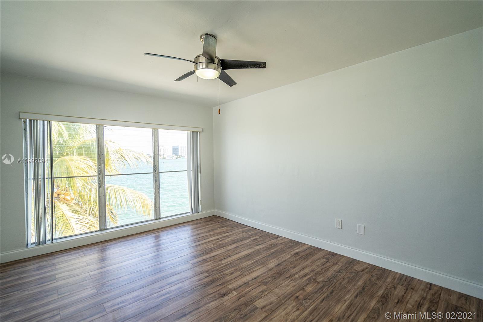 See details / sq. ft. $ 2021-02-01 0 Photo