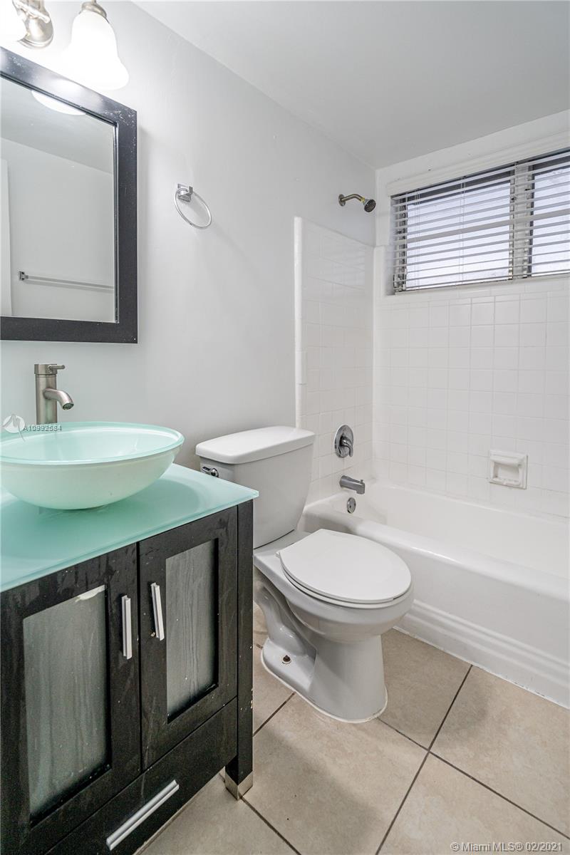 See details / sq. ft. $ 2021-02-01 0 Photo