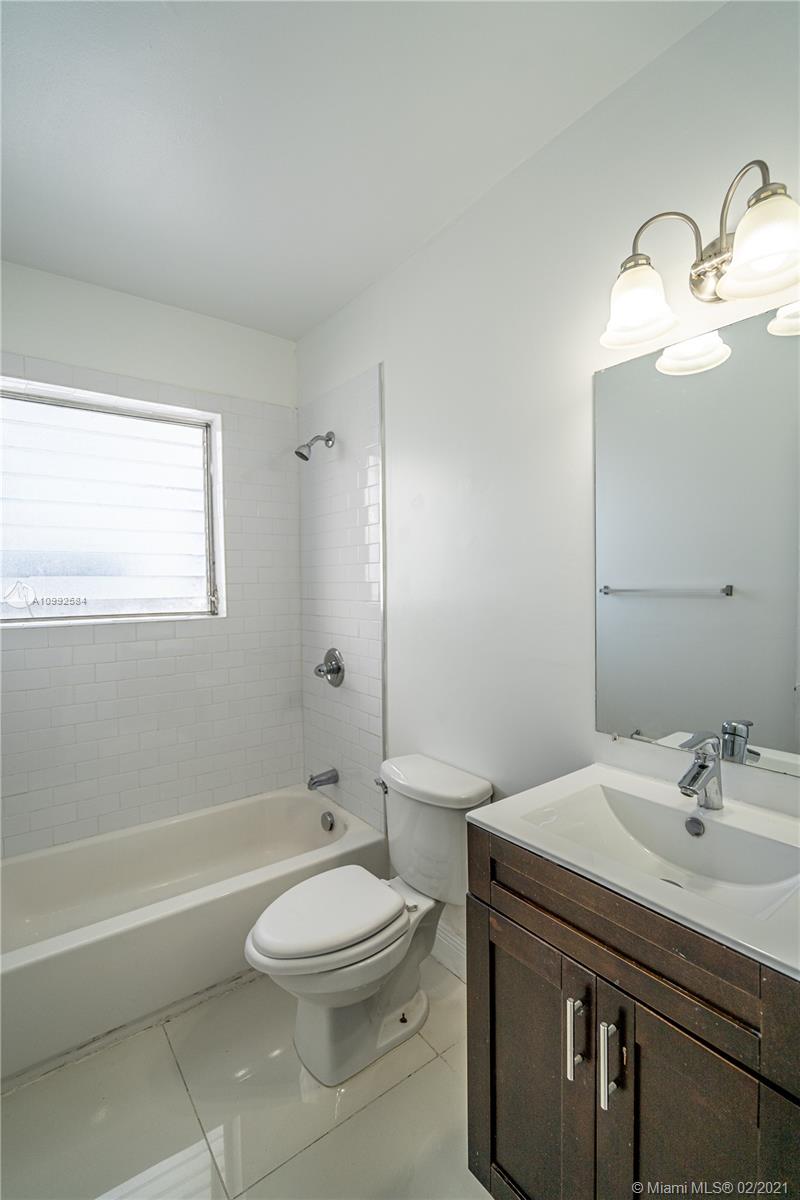 See details / sq. ft. $ 2021-02-01 0 Photo