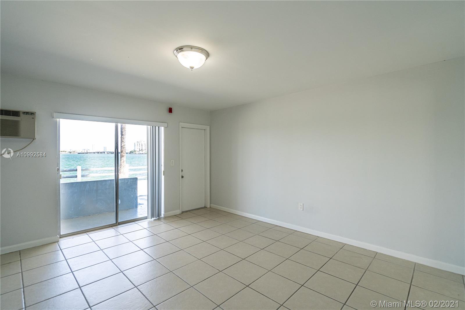 See details / sq. ft. $ 2021-02-01 0 Photo