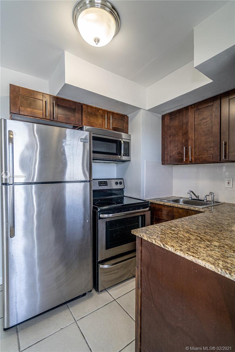 See details / sq. ft. $ 2021-02-01 0 Photo