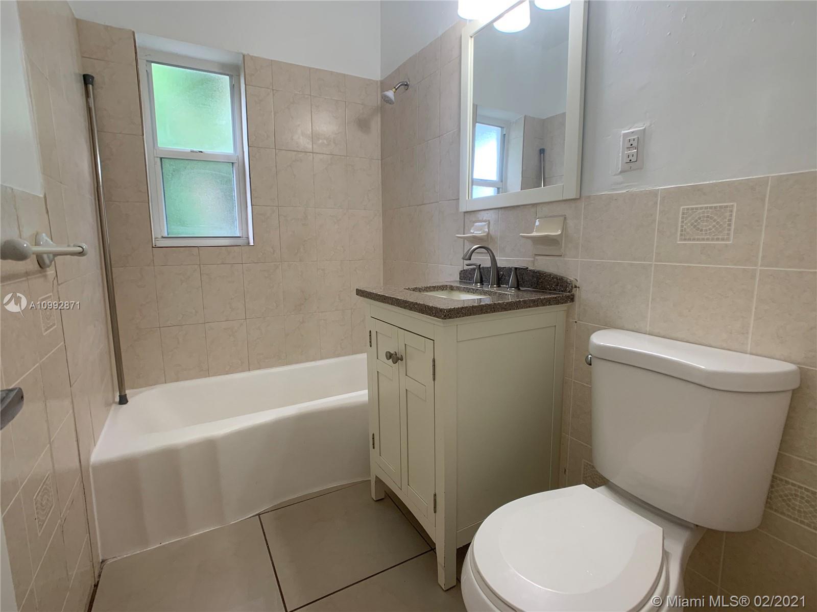 See details / 1600 sq. ft. $ 2021-02-02 0 Photo