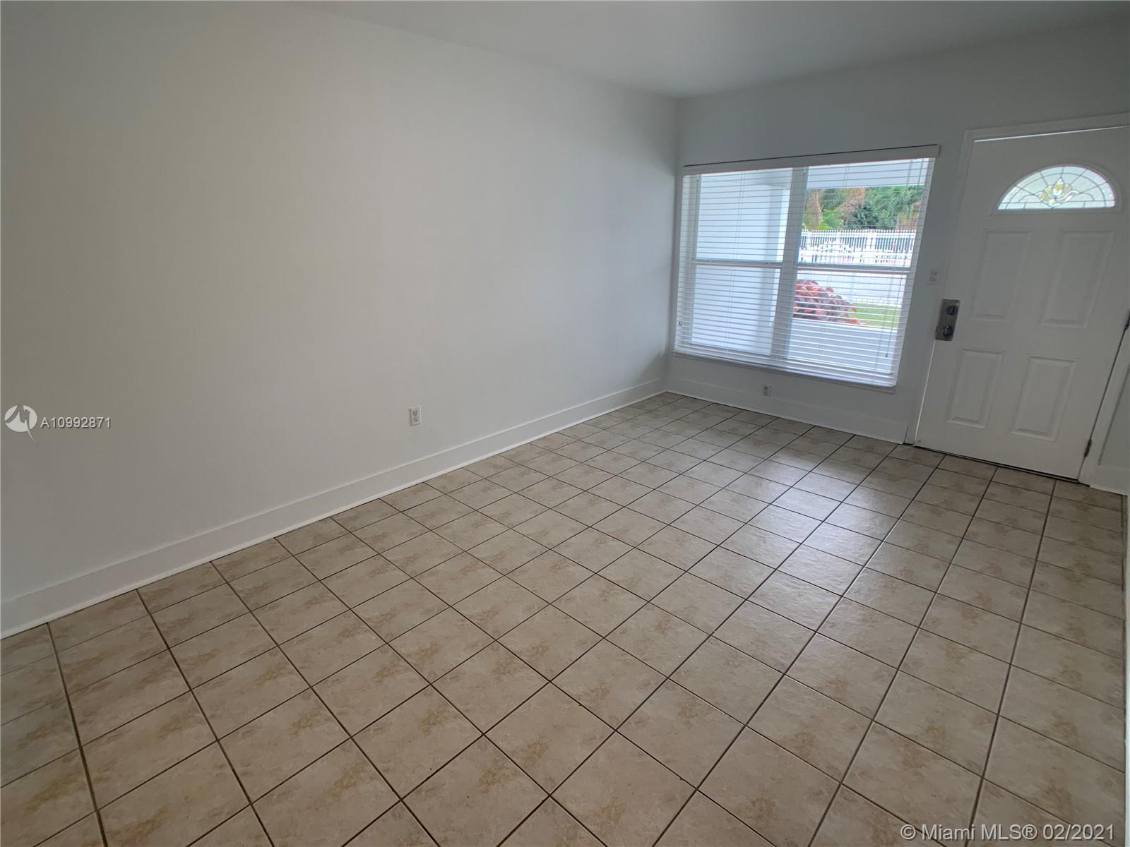See details / 1600 sq. ft. $ 2021-02-02 0 Photo