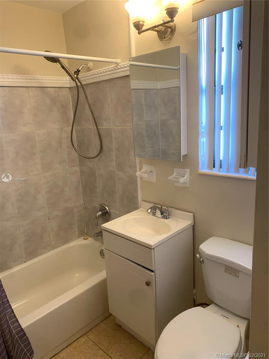 See details / 972 sq. ft. $ 2021-02-09 0 Photo