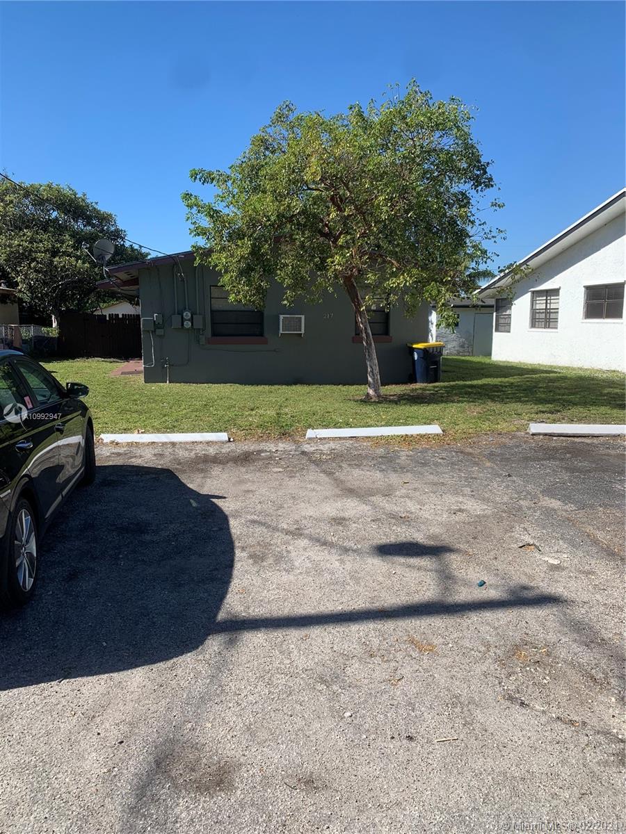 See details / 972 sq. ft. $ 2021-02-09 0 Photo
