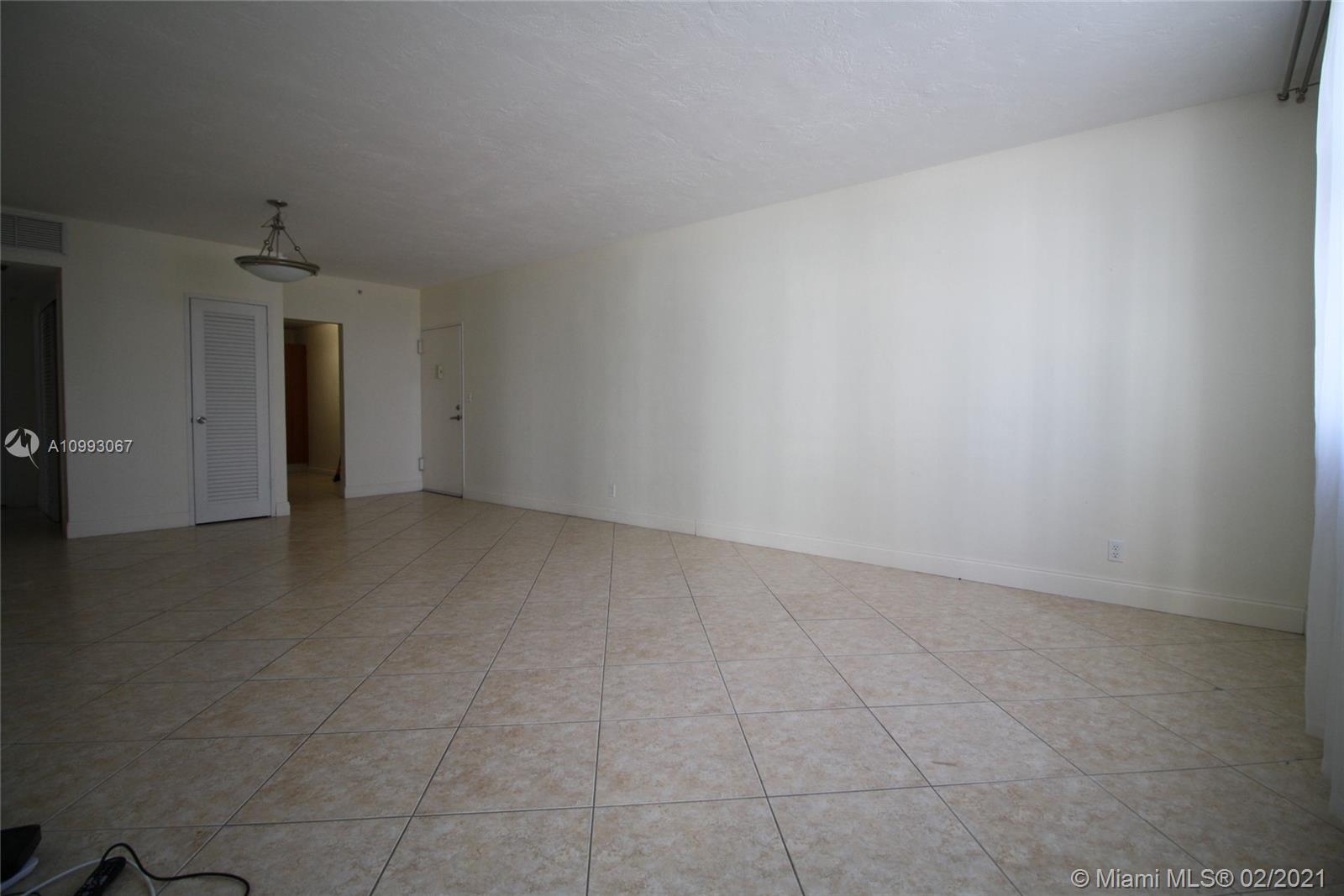Photo of 3001 Ocean Dr #543, Hollywood, Florida, 33019 -