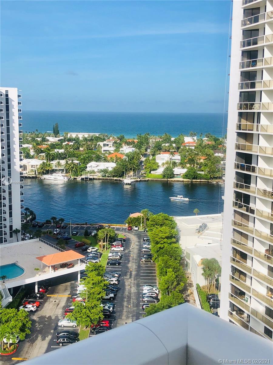 Photo of 3731 Country Club Dr #2123, Aventura, Florida, 33180 - Living Room Balcony