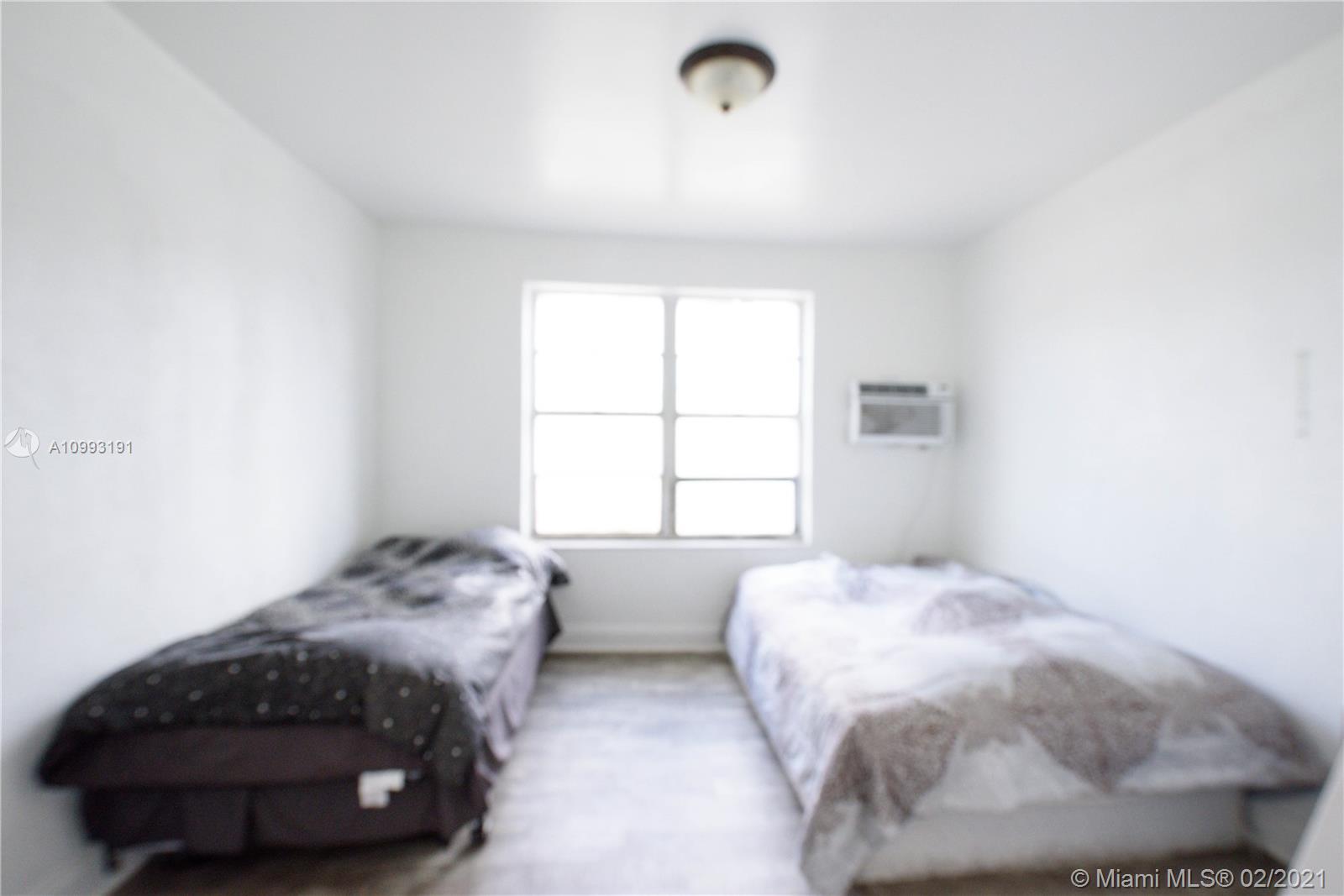 See details / 5776 sq. ft. $ 2021-03-04 0 Photo