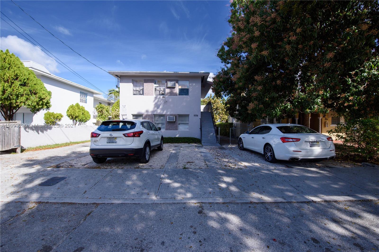 See details / 4244 sq. ft. $ 2021-03-04 0 Photo