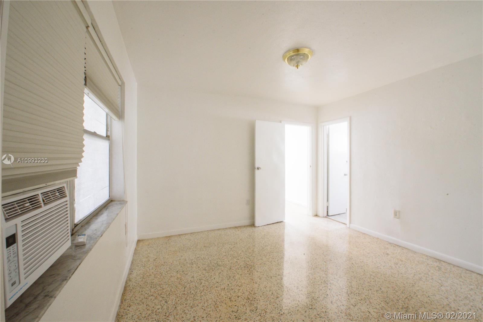 See details / 4244 sq. ft. $ 2021-03-04 0 Photo