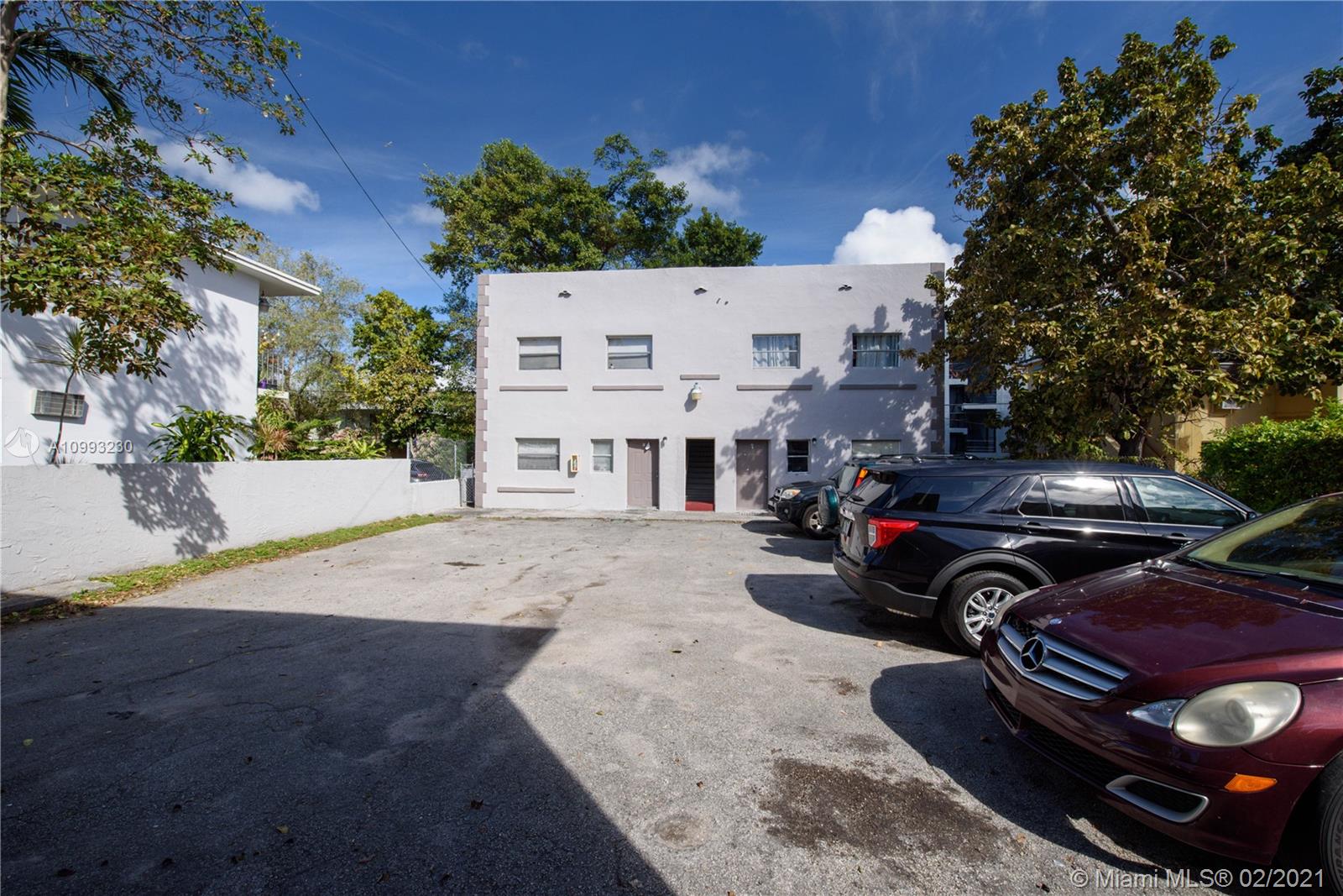 See details / 4244 sq. ft. $ 2021-03-04 0 Photo