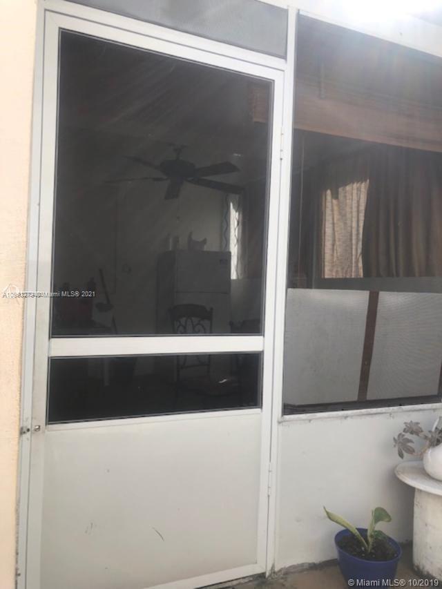 See details / 3115 sq. ft. $ 2021-03-31 0 Photo