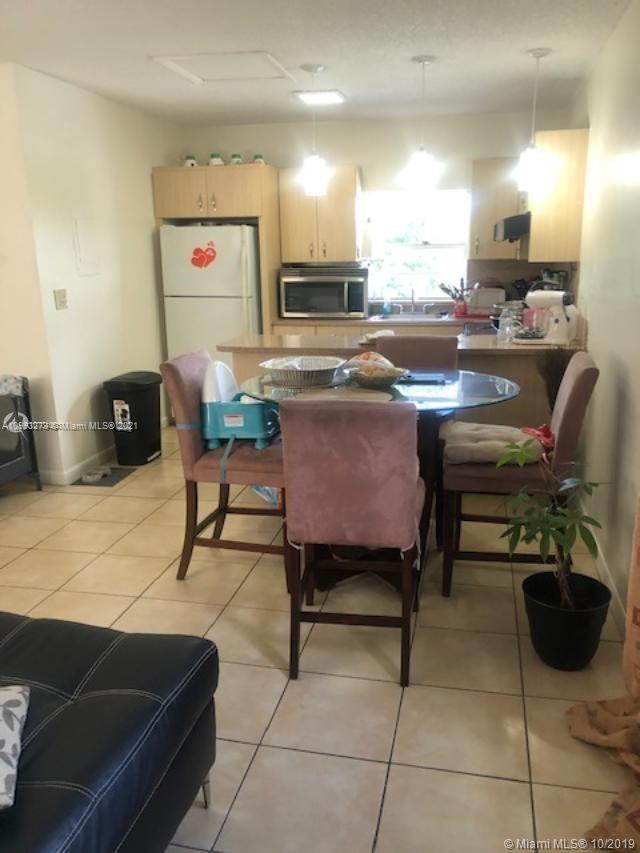See details / 3115 sq. ft. $ 2021-03-31 0 Photo