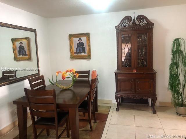 See details / 3115 sq. ft. $ 2021-03-31 0 Photo