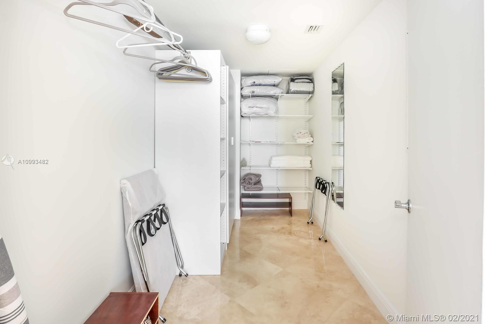 Ver detalles 3704 3 / 3 1675 sq. ft. $ 2021-02-10 0 foto