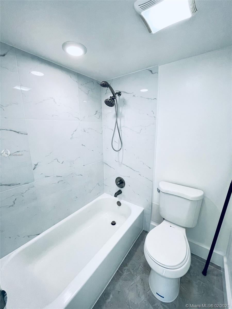 Photo of 3401 Country Club Dr #316, Aventura, Florida, 33180 -