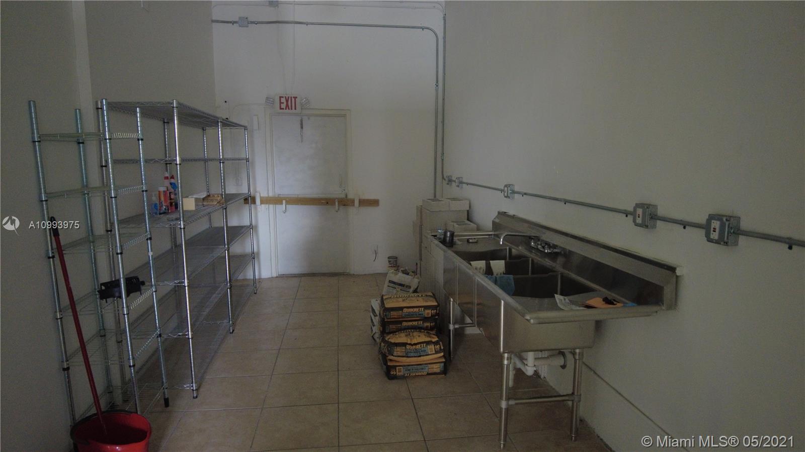 Ver detalles 233-235 / sq. ft. $ 2021-02-03 0 foto