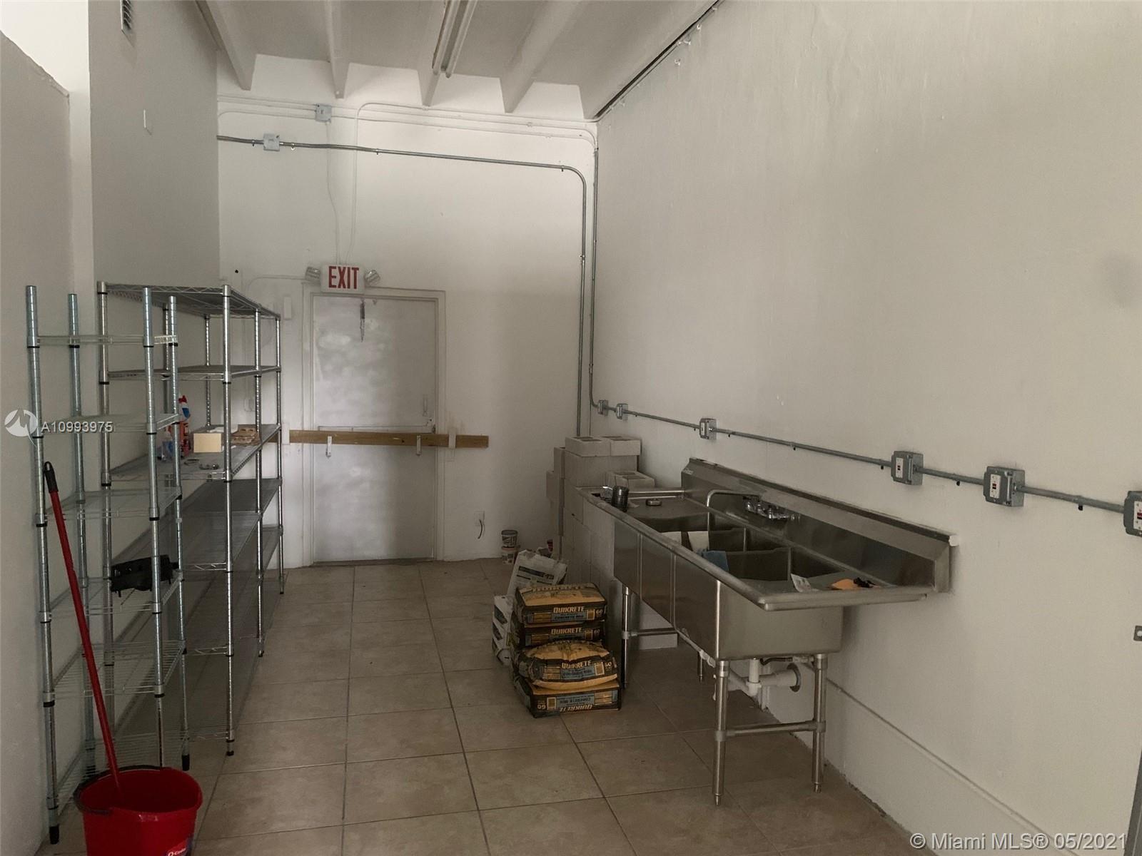 Ver detalles 233-235 / sq. ft. $ 2021-02-03 0 foto