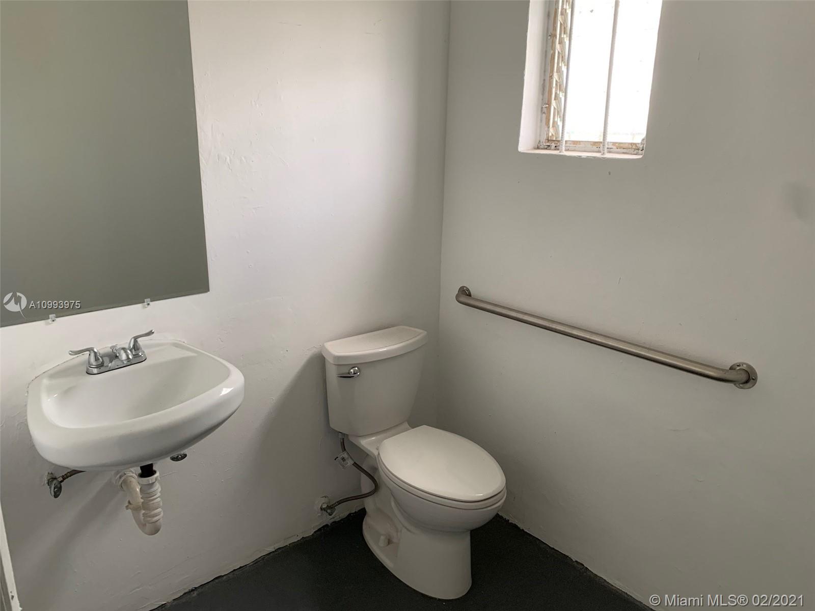 Ver detalles 233-235 / sq. ft. $ 2021-02-03 0 foto