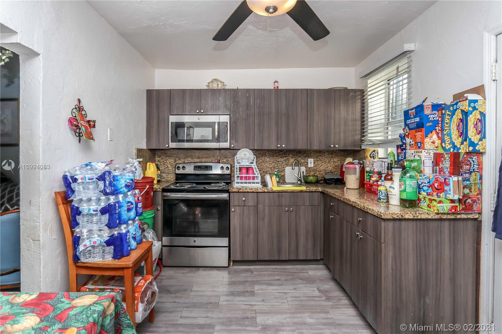See details / 1602 sq. ft. $ 2021-02-04 0 Photo