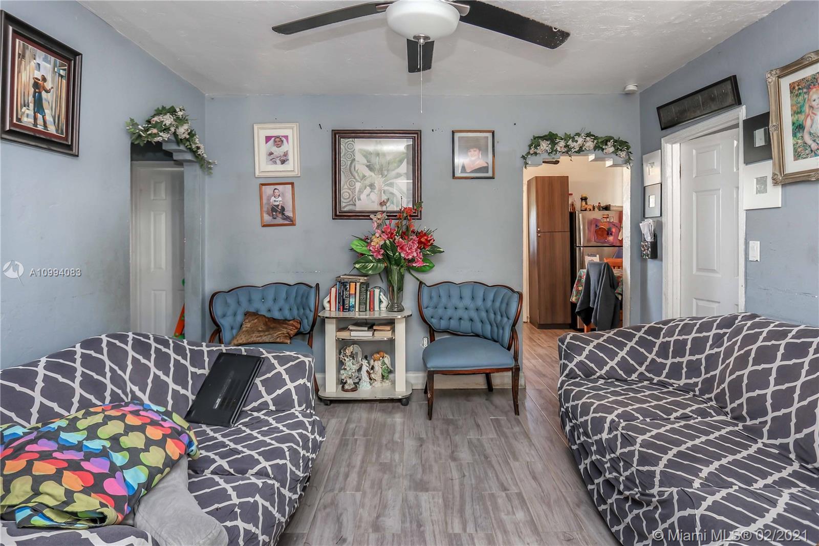 See details / 1602 sq. ft. $ 2021-02-04 0 Photo