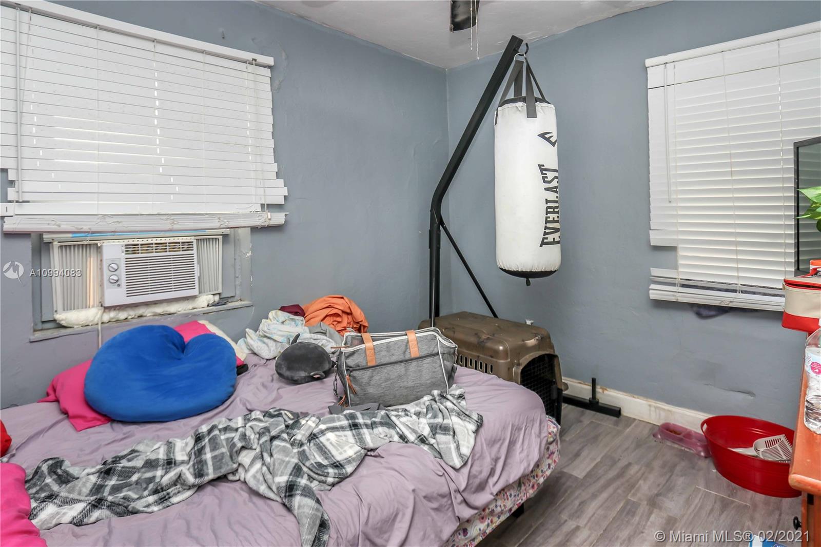 See details / 1602 sq. ft. $ 2021-02-04 0 Photo