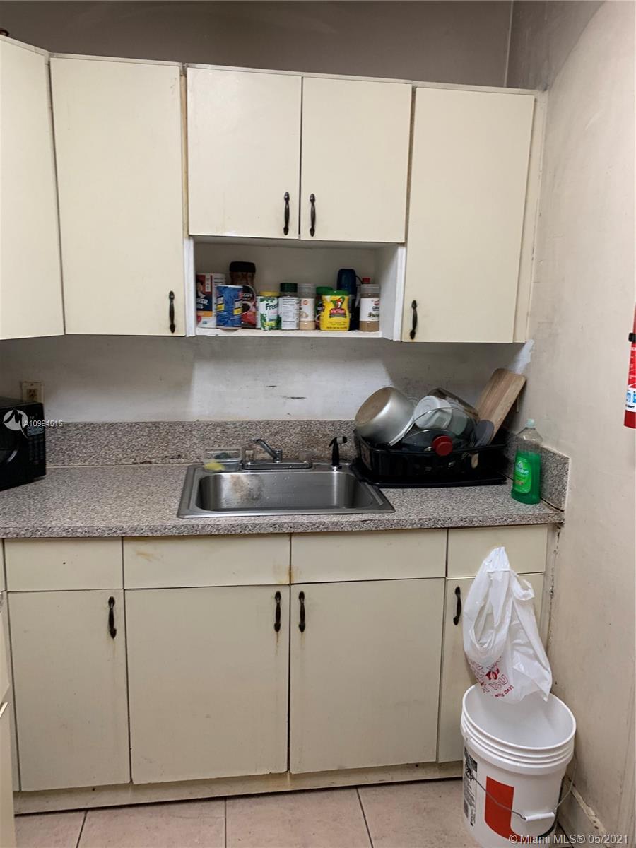 See details / 2051 sq. ft. $ 2021-02-19 0 Photo