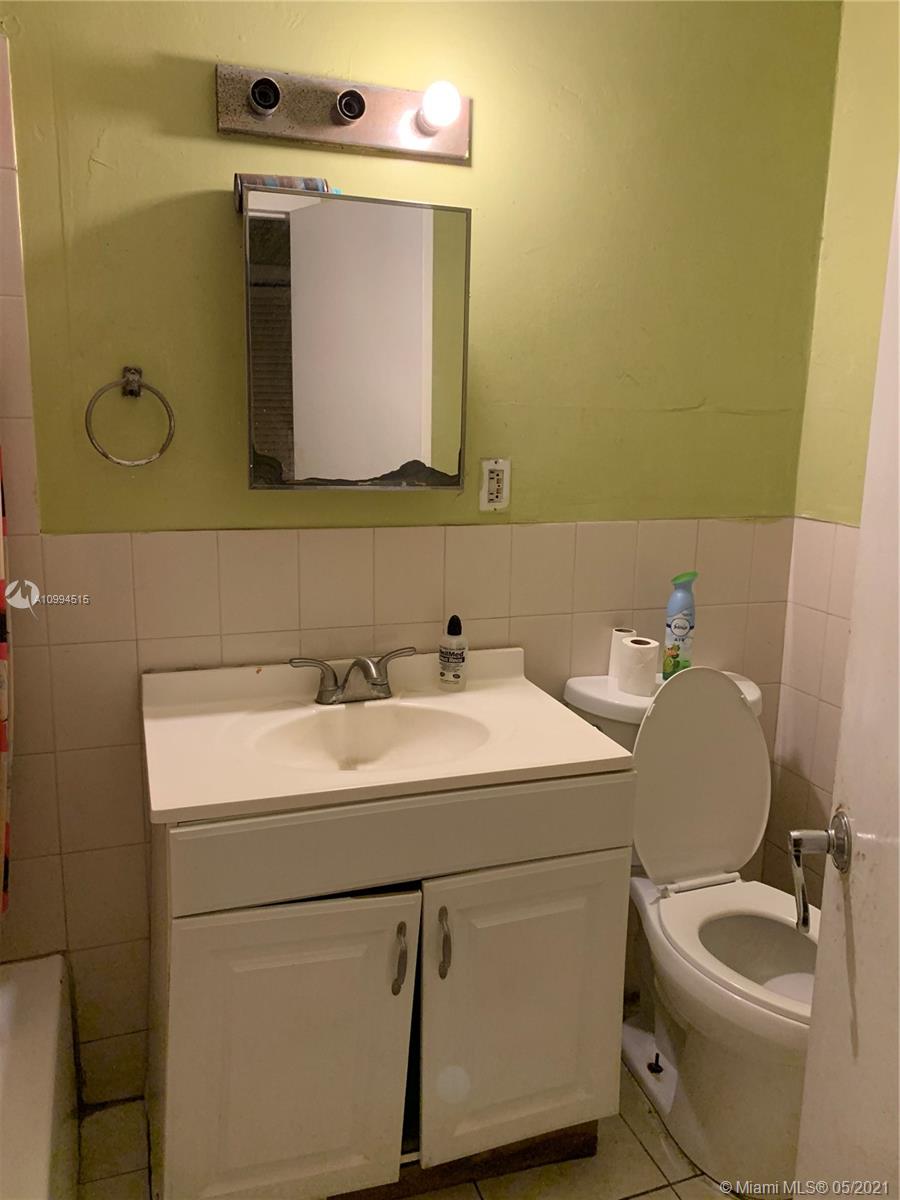 See details / 2051 sq. ft. $ 2021-02-19 0 Photo
