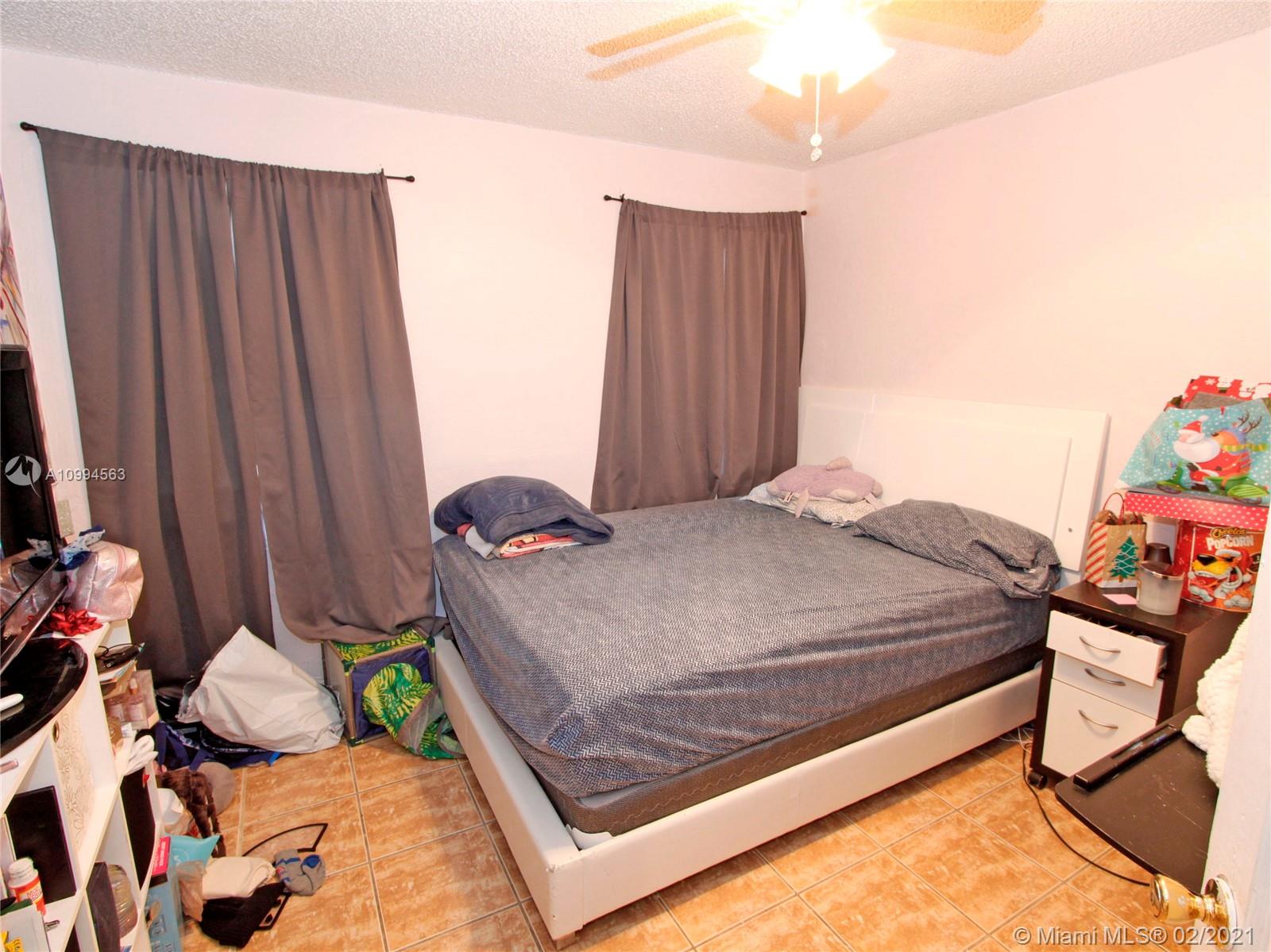 See details / 1816 sq. ft. $ 2021-02-04 0 Photo