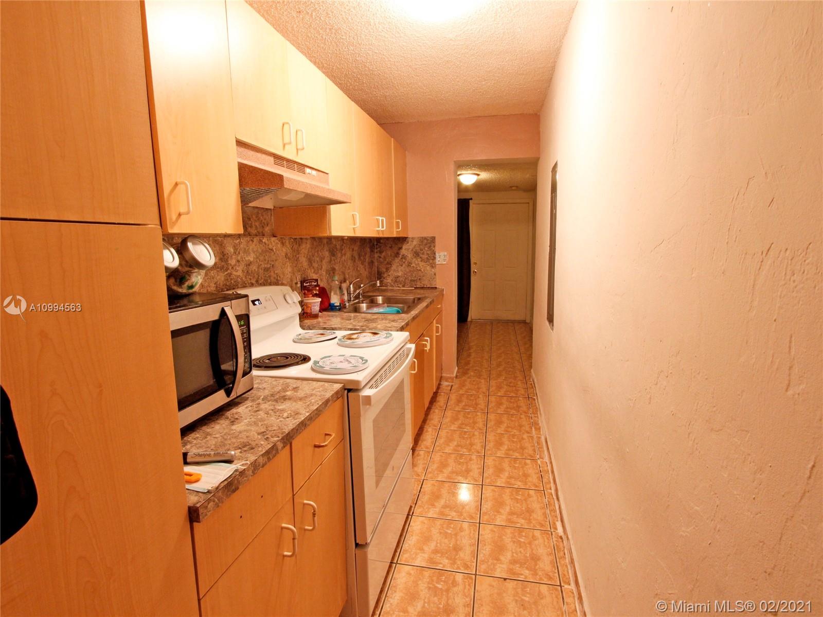 See details / 1816 sq. ft. $ 2021-02-04 0 Photo