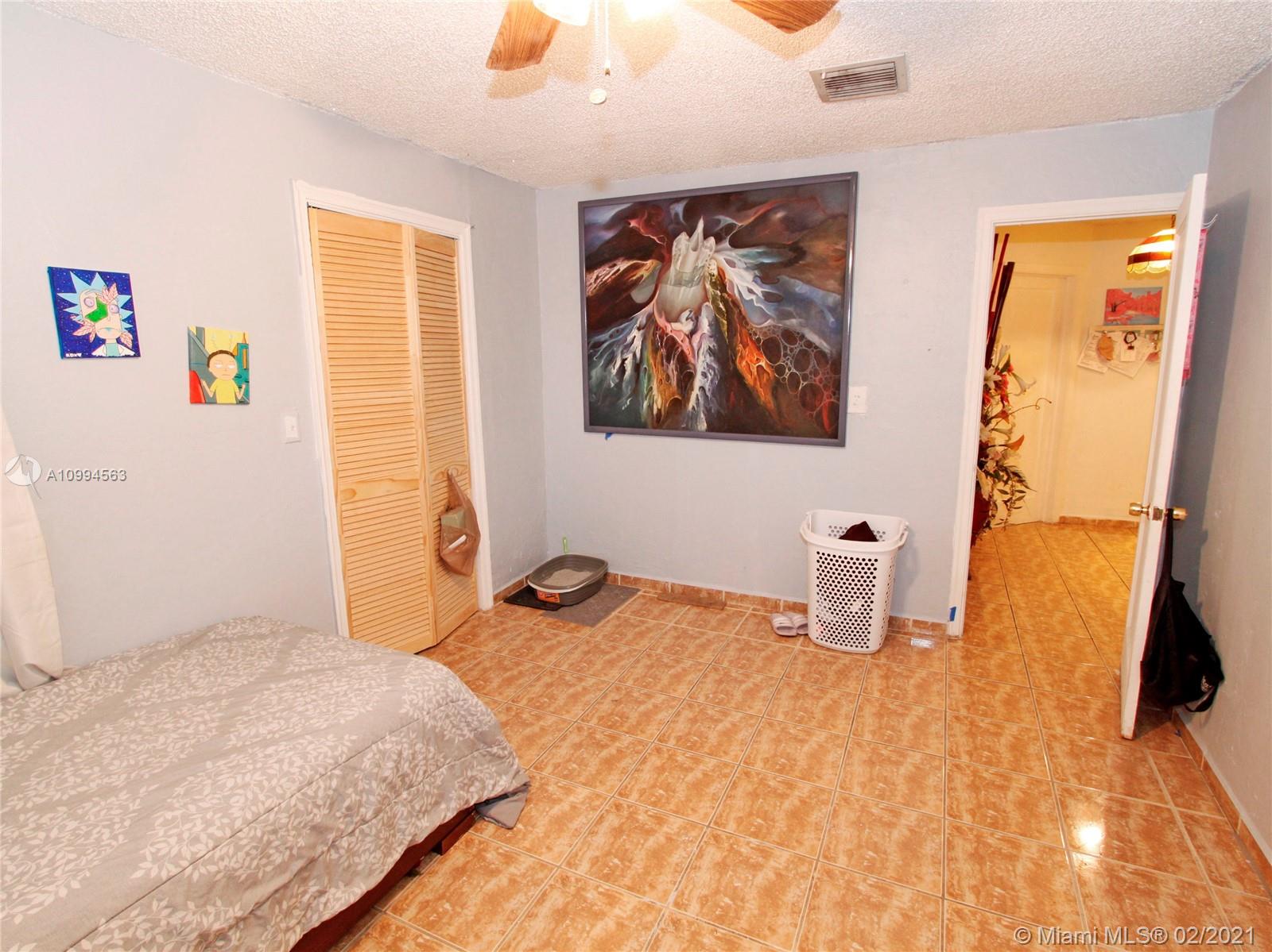 See details / 1816 sq. ft. $ 2021-02-04 0 Photo
