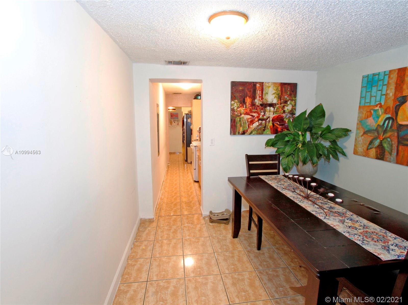 See details / 1816 sq. ft. $ 2021-02-04 0 Photo
