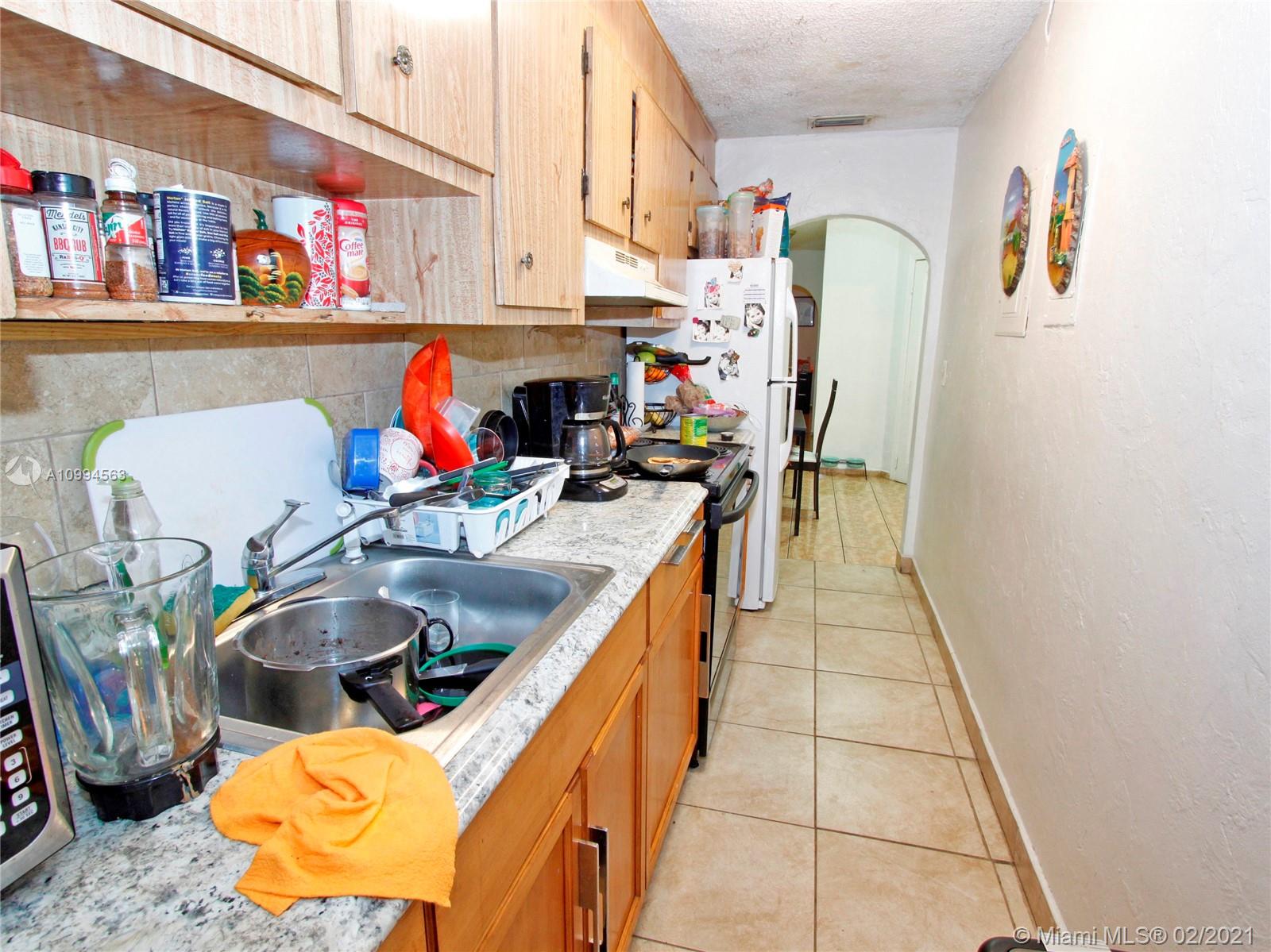 See details / 1816 sq. ft. $ 2021-02-04 0 Photo