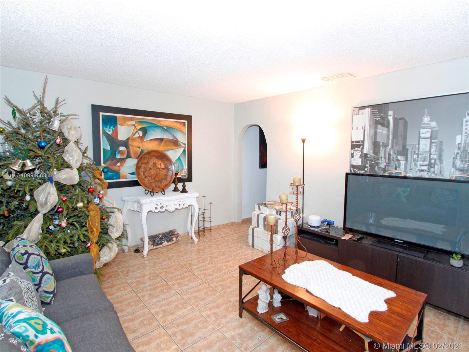 See details / 1816 sq. ft. $ 2021-02-04 0 Photo