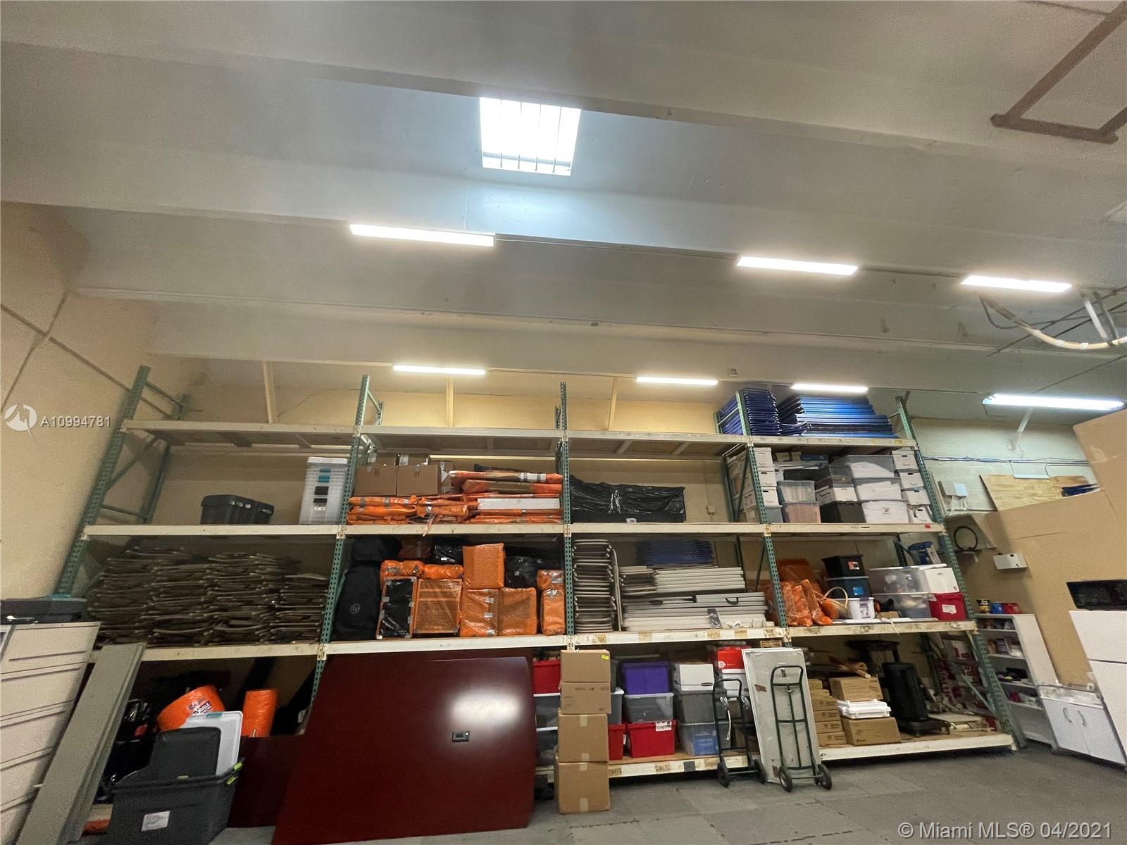 Ver detalles 24-27 / sq. ft. $ 2021-02-05 0 foto