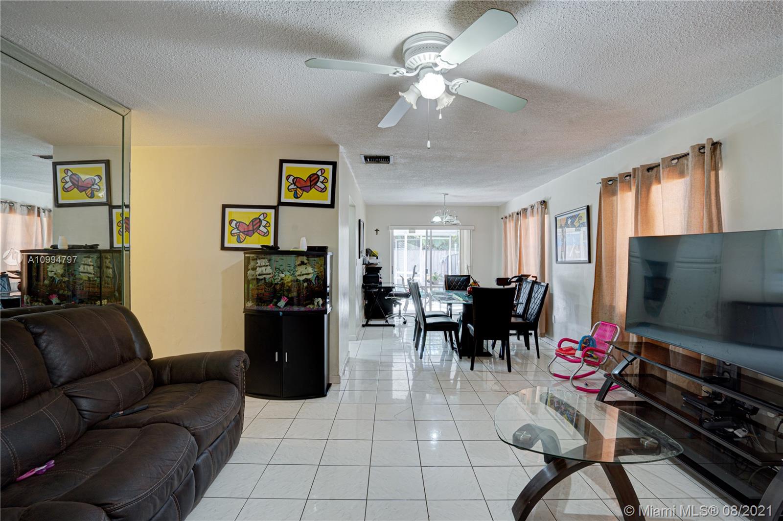 See details / 2375 sq. ft. $ 2021-02-05 0 Photo
