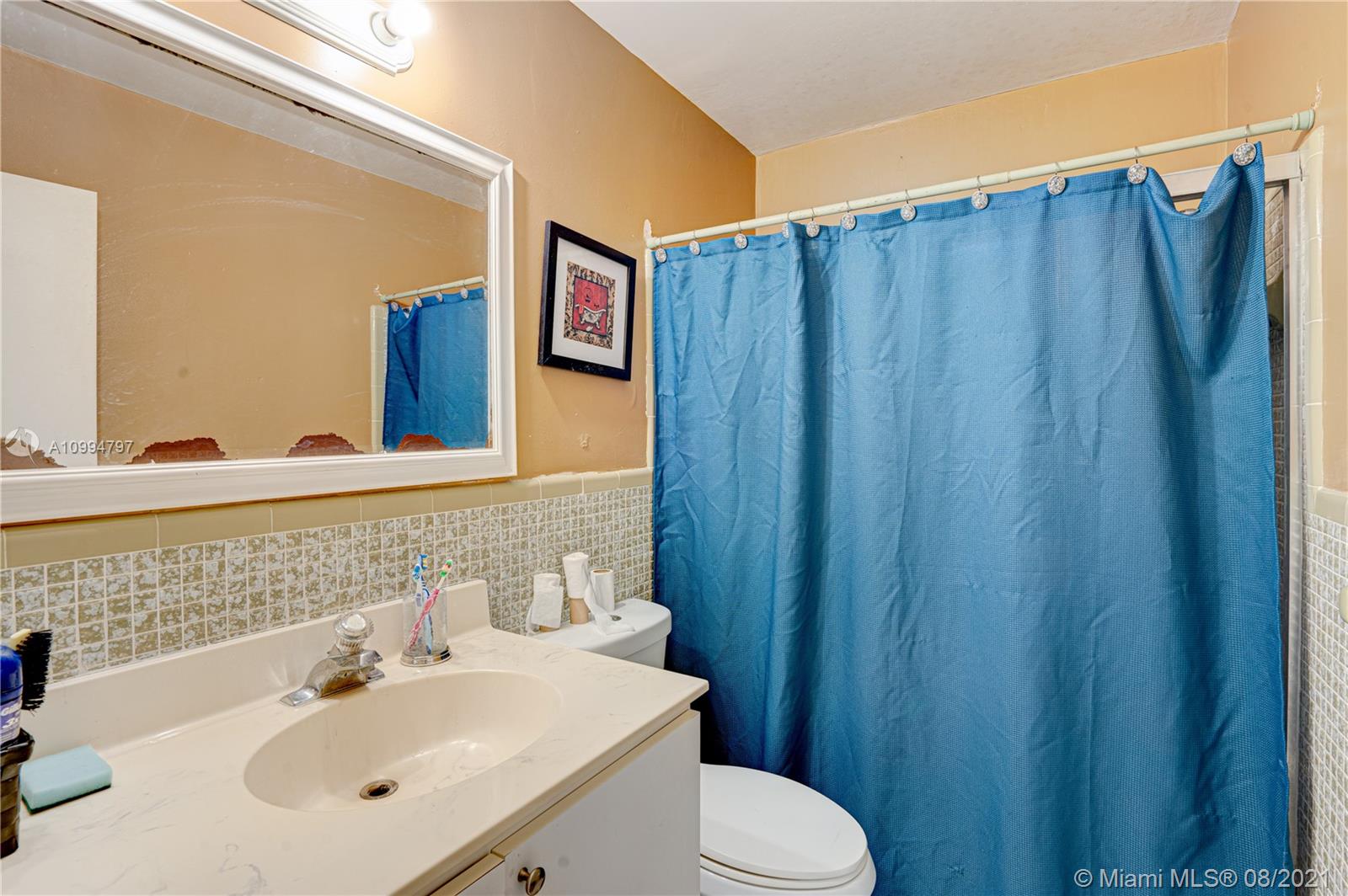 See details / 2375 sq. ft. $ 2021-02-05 0 Photo