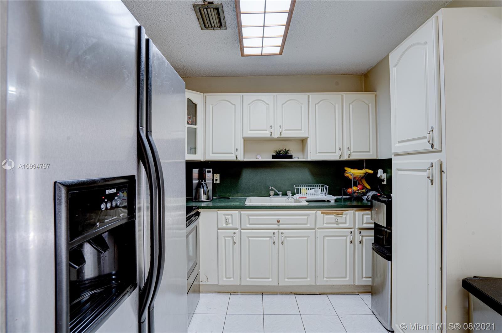See details / 2375 sq. ft. $ 2021-02-05 0 Photo