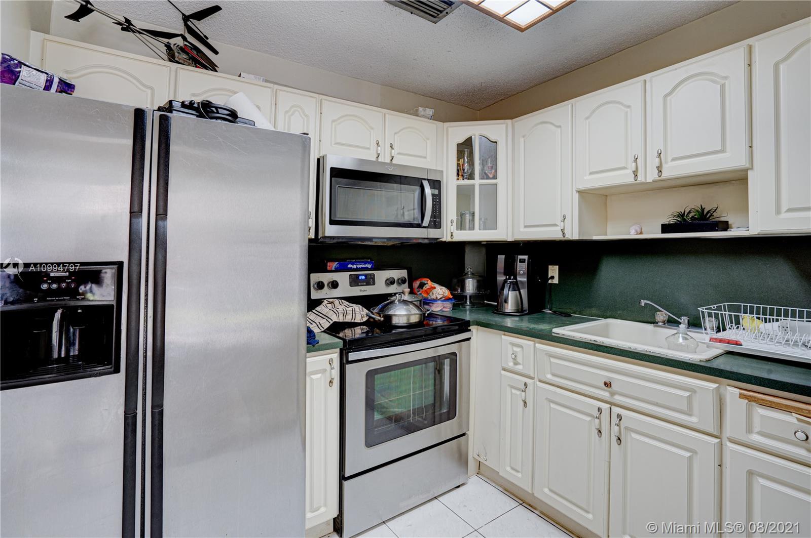 See details / 2375 sq. ft. $ 2021-02-05 0 Photo