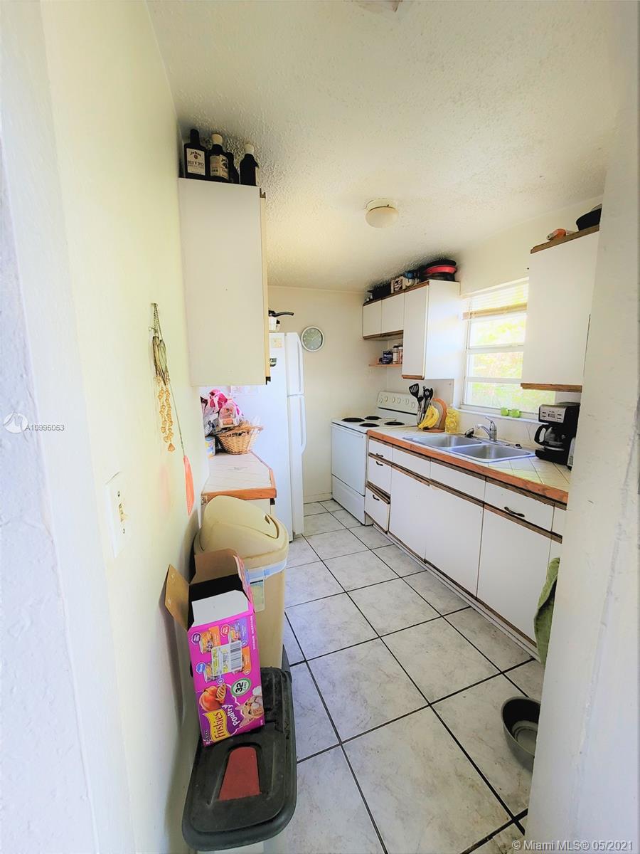 See details / 1761 sq. ft. $ 2021-02-05 0 Photo