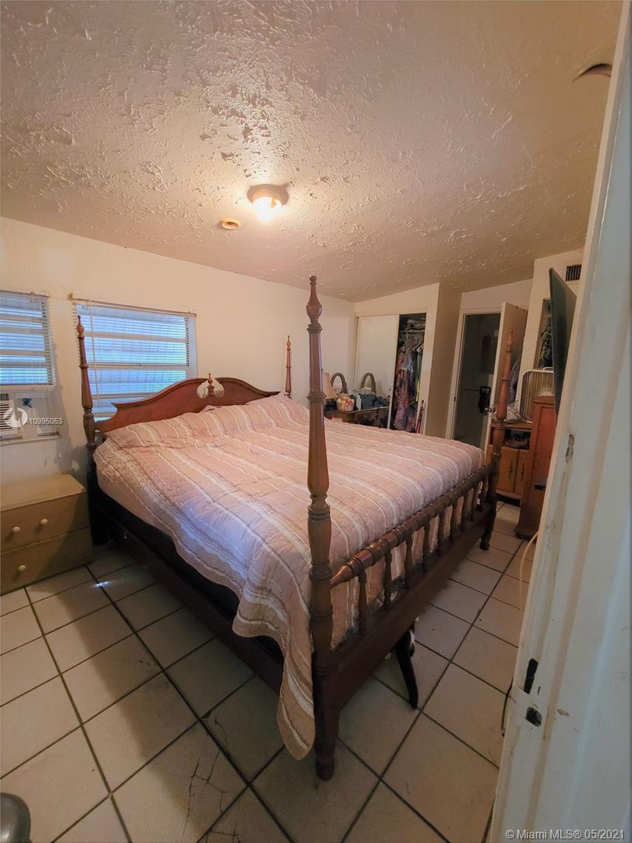 See details / 1761 sq. ft. $ 2021-02-05 0 Photo