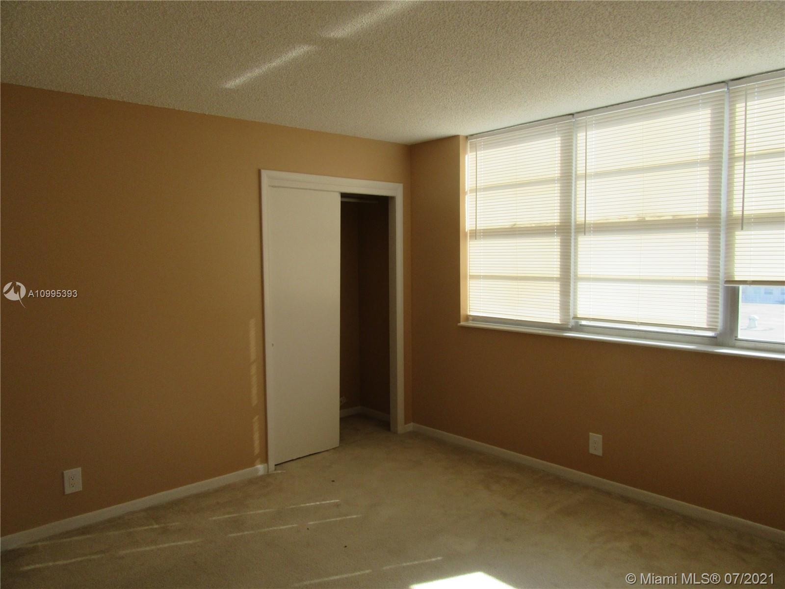 Photo of 3161 Ocean Dr #409, Hallandale Beach, Florida, 33009 -