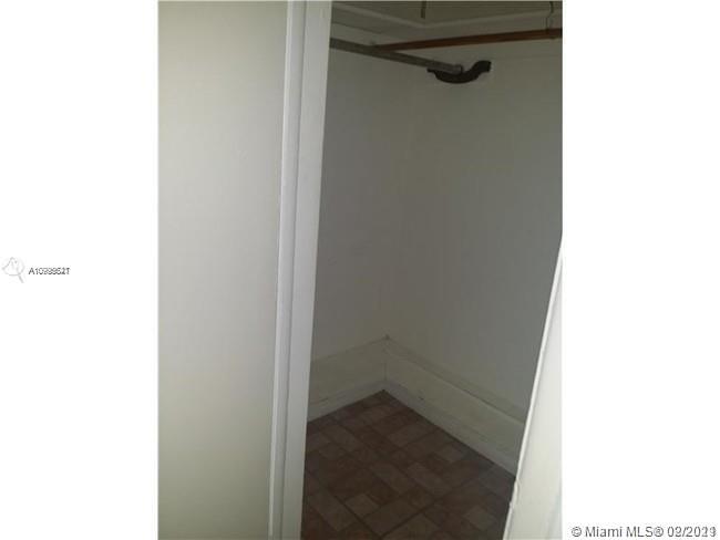 See details / 8066 sq. ft. $ 2021-04-08 0 Photo