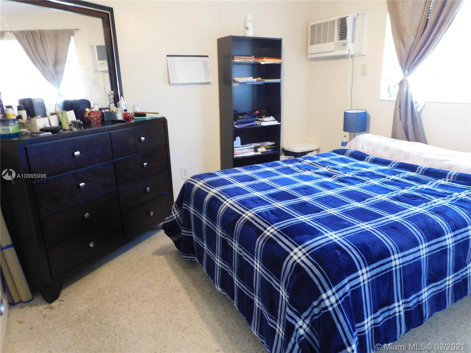 See details / 1836 sq. ft. $ 2021-02-08 0 Photo