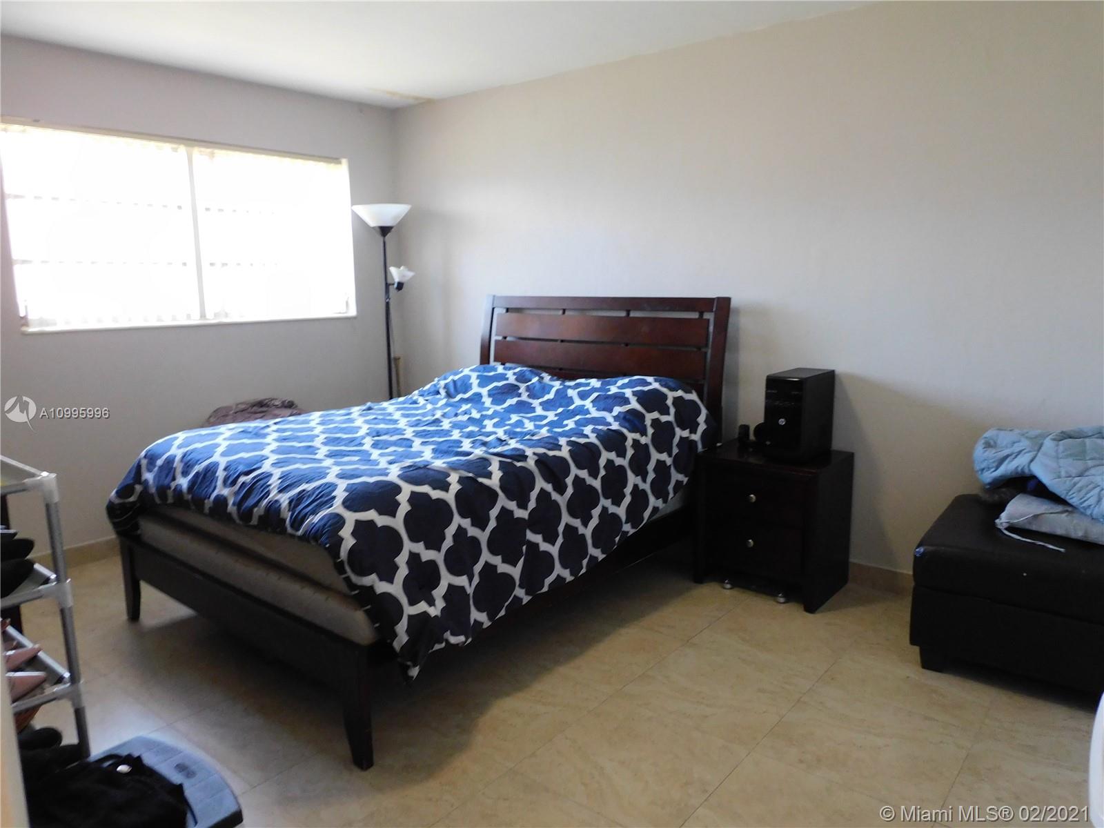 See details / 1836 sq. ft. $ 2021-02-08 0 Photo