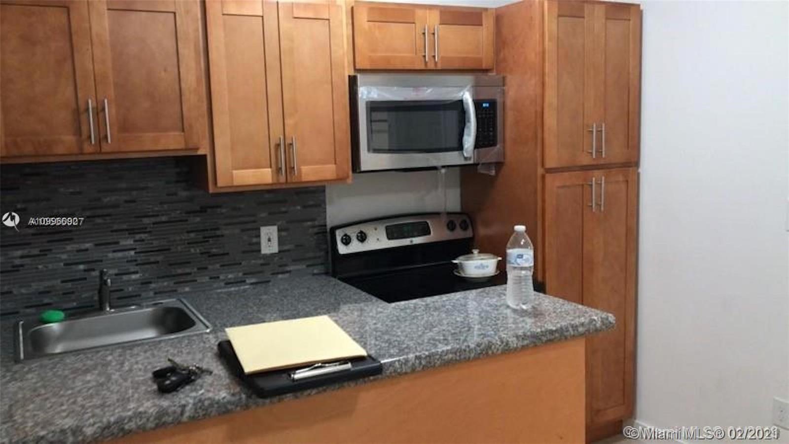 Ver detalles / 2511 sq. ft. $ 2021-02-08 0 foto