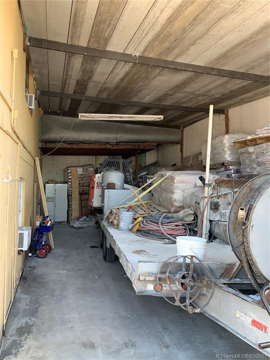 See details / sq. ft. $ 2021-02-08 0 Photo