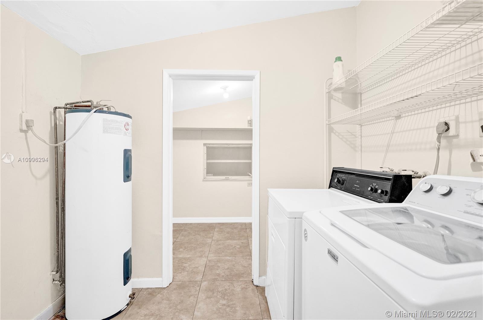 See details / 2832 sq. ft. $ 2021-02-08 0 Photo