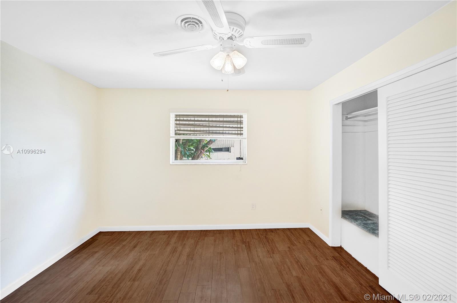 See details / 2832 sq. ft. $ 2021-02-08 0 Photo