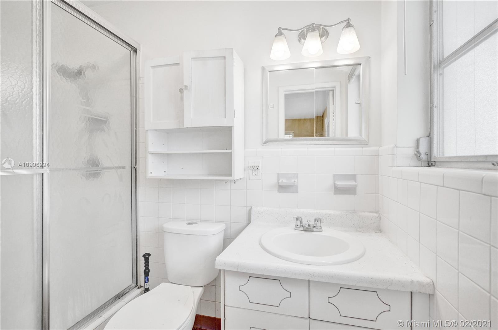 See details / 2832 sq. ft. $ 2021-02-08 0 Photo